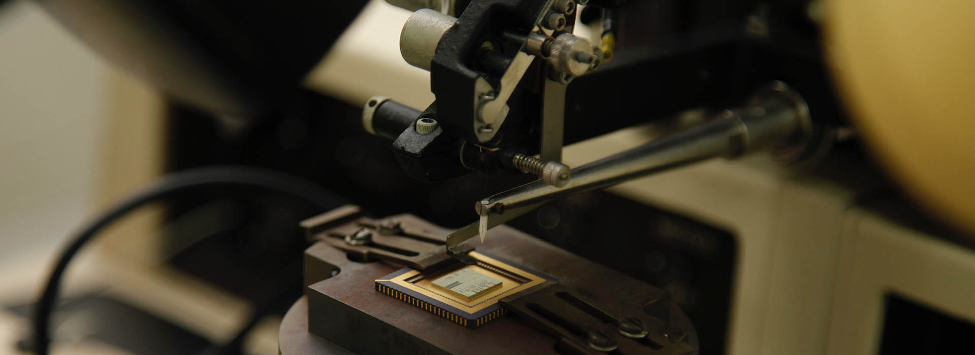 PHOTO · PLATEFORME MEMS